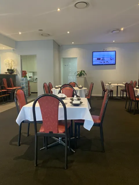 Yee's Palace Chinese Restaurant