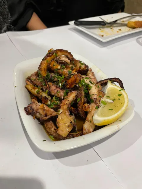 Yiamas Greek Taverna