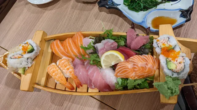 Yo Sushi