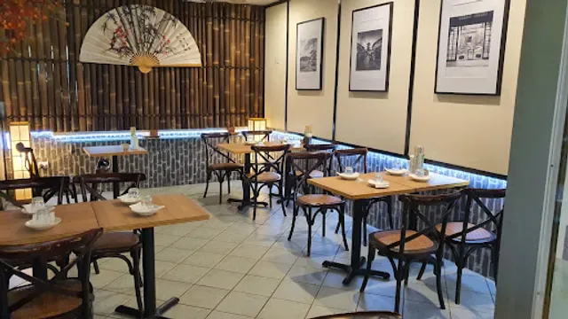 Yo Sushi