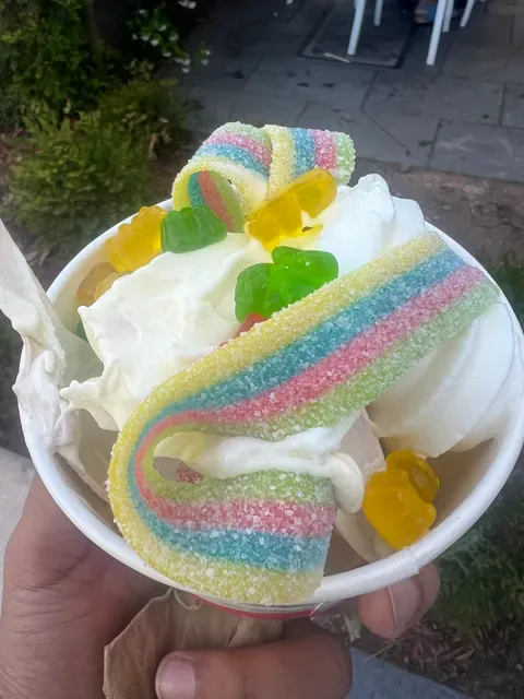 Yogurberry Castle Hill