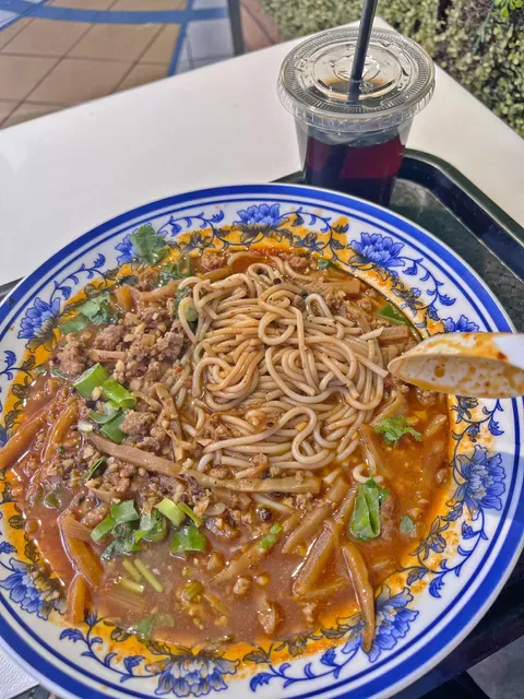 Yummy Noodle & BBQ