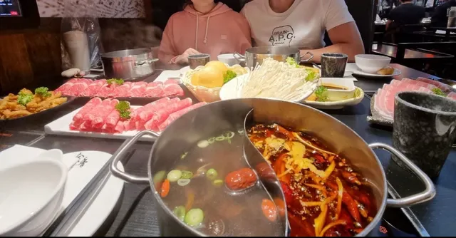YX Mini Hot Pot Eastwood 余香精品小火锅