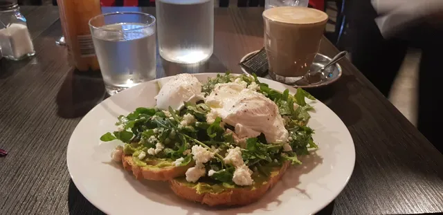 Zbar & Restaurant Collaroy Plateau