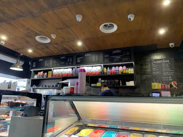 Zbar & Restaurant Collaroy Plateau