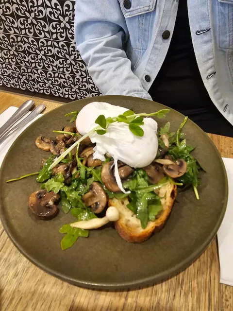 Zeebra Cafe