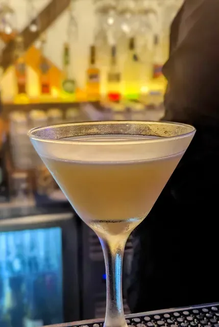 Zinc Bar