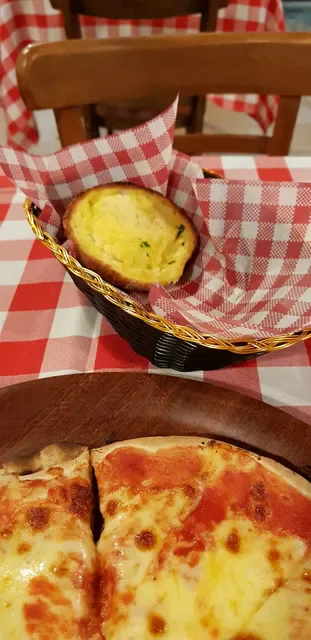 Zio Pino Pizzeria