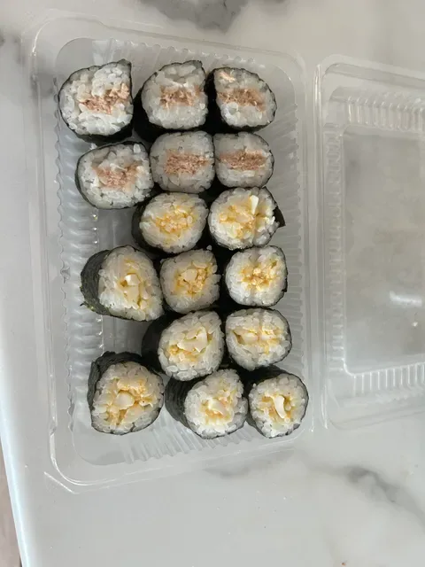 Eat Sushi