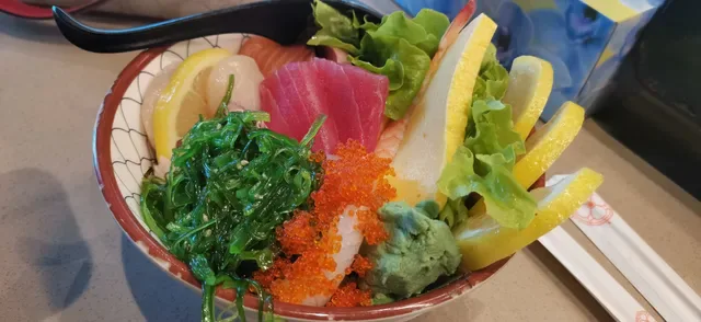 Eat Sushi