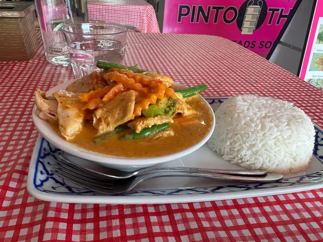 Pinto Thai Tweed Heads South