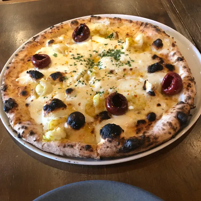 Lagune Artisan Pizza Co