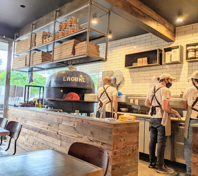 Lagune Artisan Pizza Co