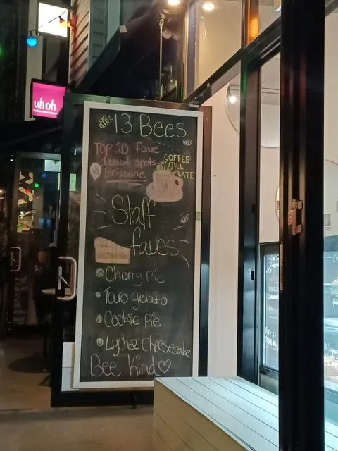 13 Bees Bakery