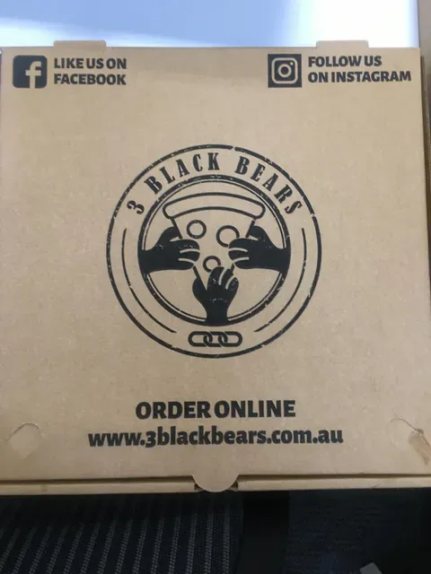 3 Black Bears Pizza Tingalpa