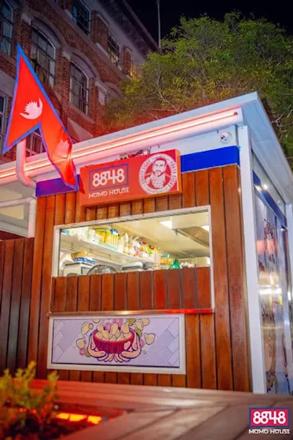 8848 Momo House
