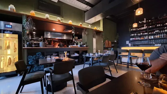 Ach Wine Bar