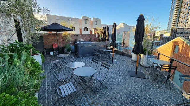 Agnes Restaurant