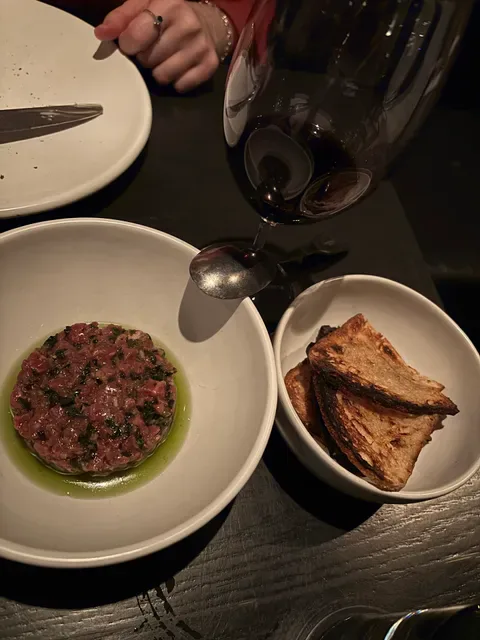 Agnes Restaurant