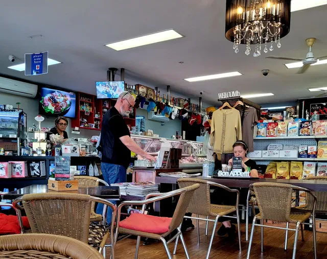 Amici Deli