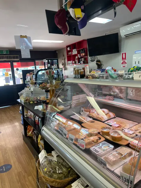 Amici Deli