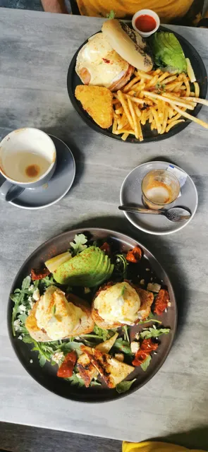 Andonis Cafe & Bar, Fortitude Valley