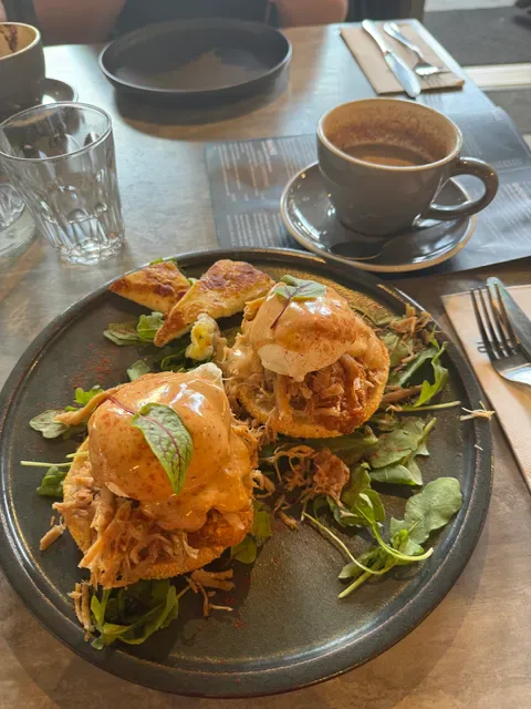 Andonis Cafe & Bar, Fortitude Valley