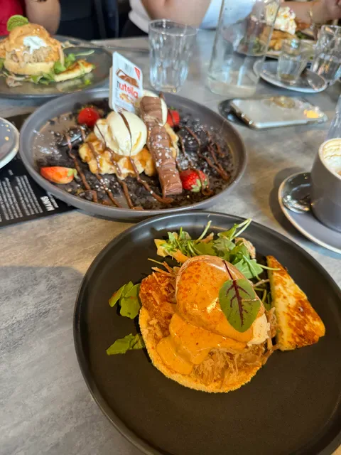 Andonis Cafe & Bar, Fortitude Valley