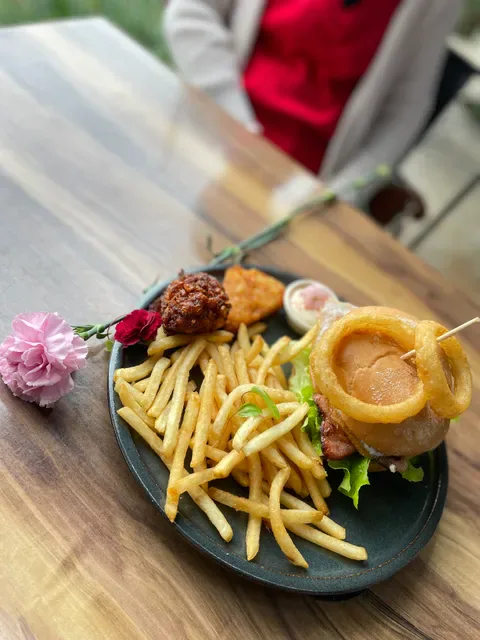 Andonis Cafe & Bar, Yeerongpilly