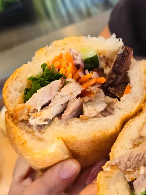Anna's Banh Mi Co