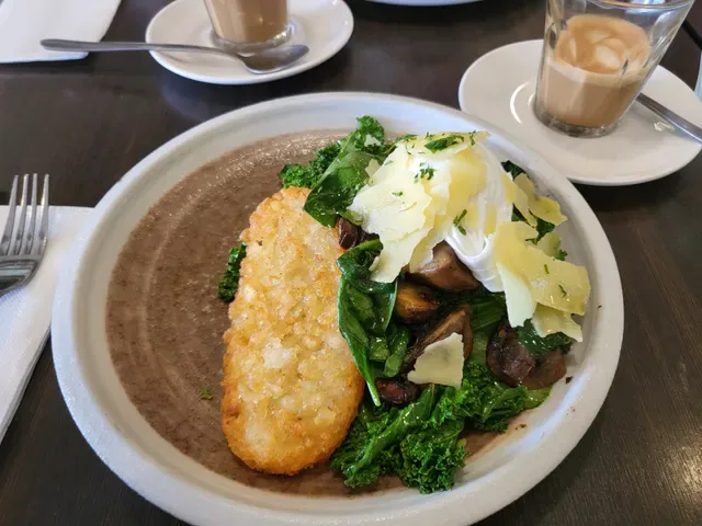 Anouk Café