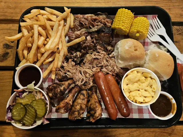 Bare Knuckles BBQ - Salisbury