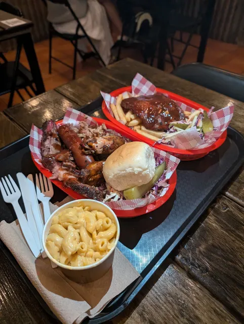 Bare Knuckles BBQ - Salisbury