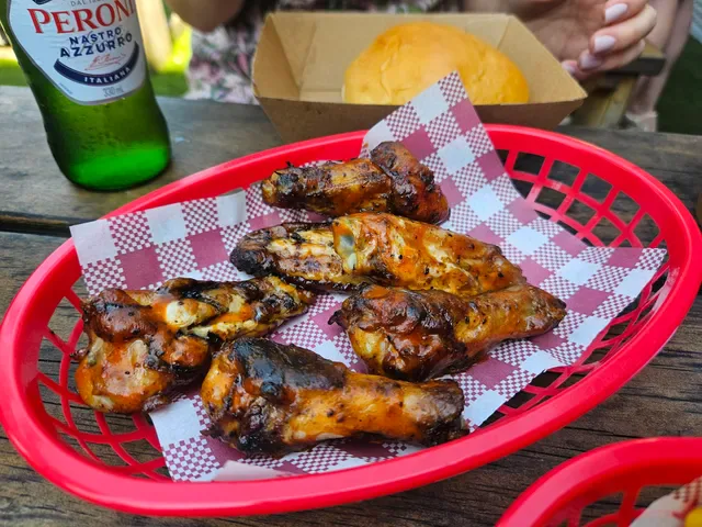 Bare Knuckles BBQ - Salisbury
