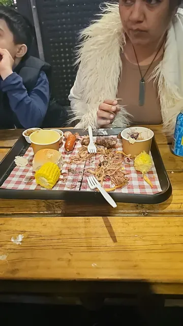 Bare Knuckles BBQ - Salisbury