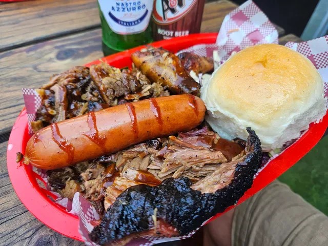 Bare Knuckles BBQ - Salisbury