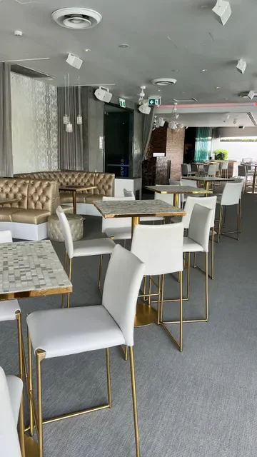 Blackbird Bar, Dining & Events