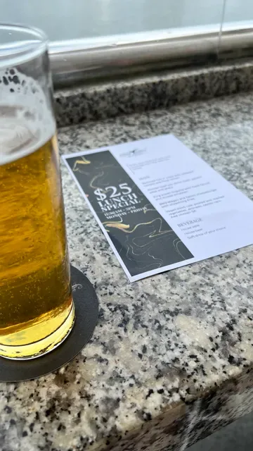 Blackbird Bar, Dining & Events