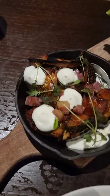 Blackbird Bar, Dining & Events