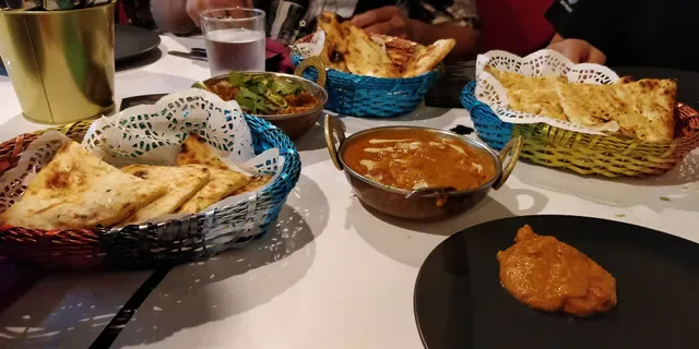 Bollywood Bar - Indian Restaurant