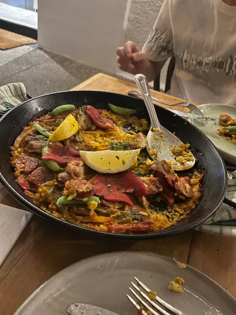Botellon Spanish Tapas & Wine Bar