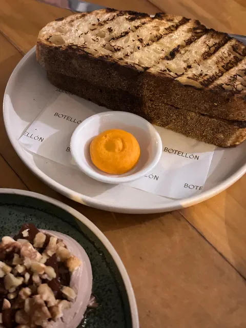 Botellon Spanish Tapas & Wine Bar