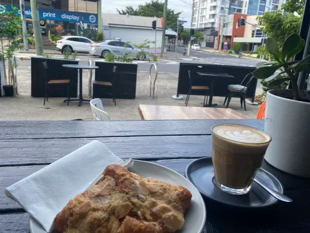 Bowen Arrow Cafe