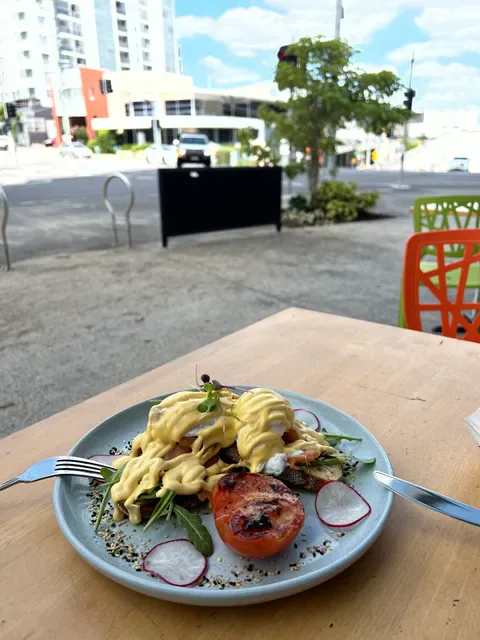 Bowen Arrow Cafe