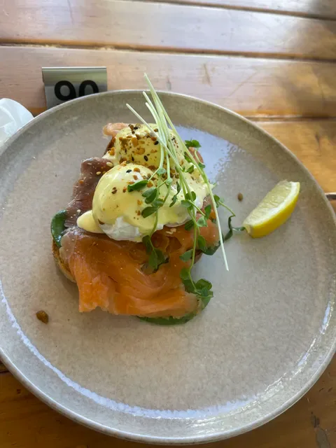 Brown Dog Cafe