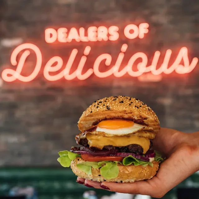 Burger Urge (DFO Brisbane Airport)