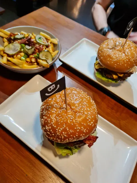 Burger Urge (Kelvin Grove)