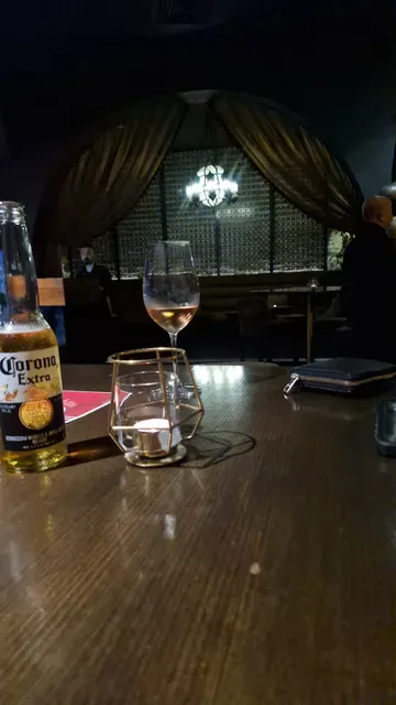 Byblós Brisbane
