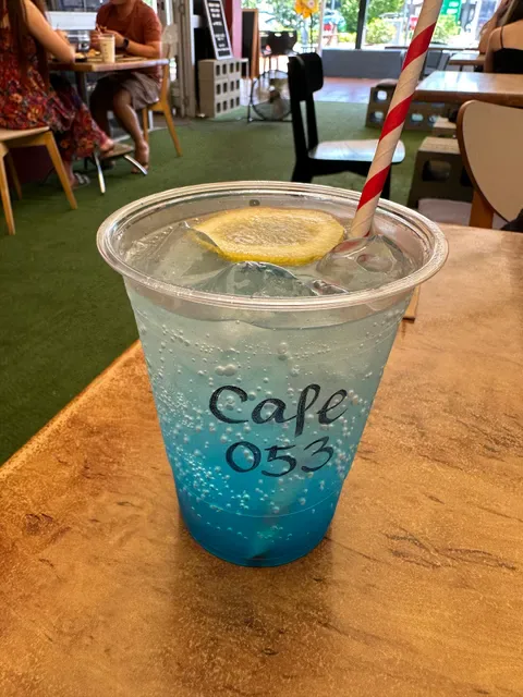 Cafe 053
