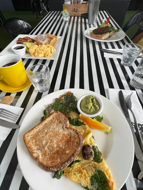Café63© Boondall
